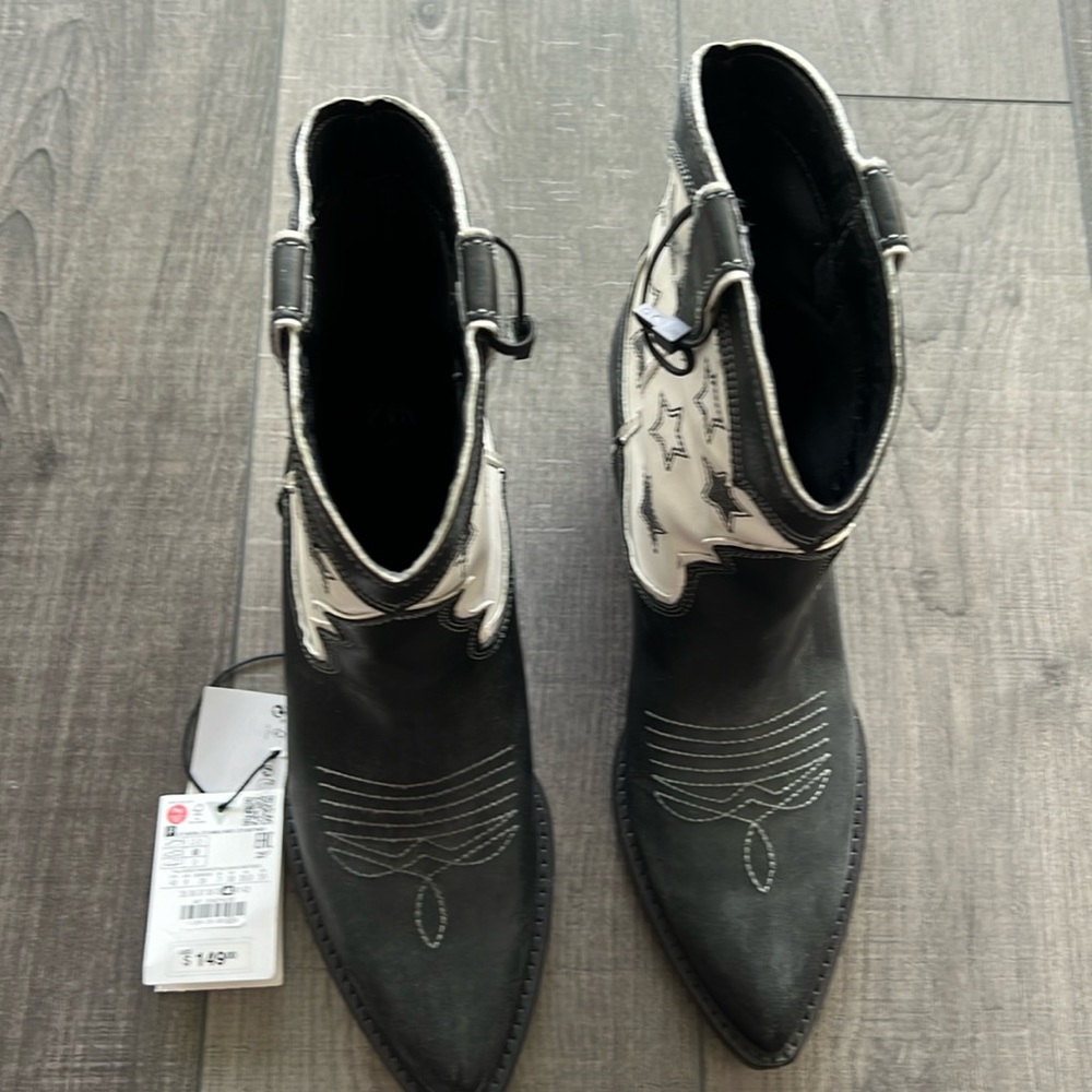 New Zara Womens Black White Leather Stars Western Cowboy Boots EU 40 US 9